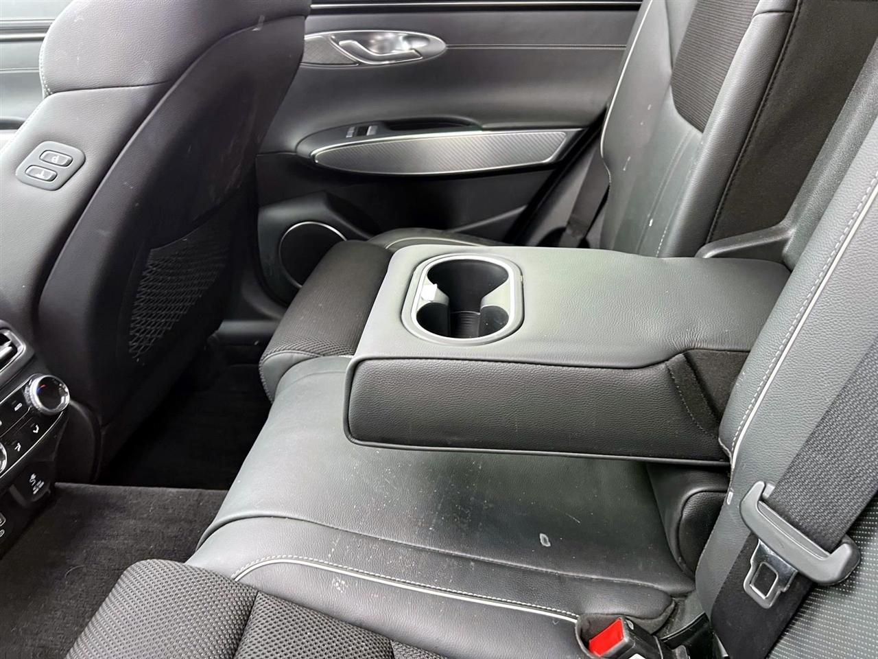 Genesis GV70 2.5T AWD 2023