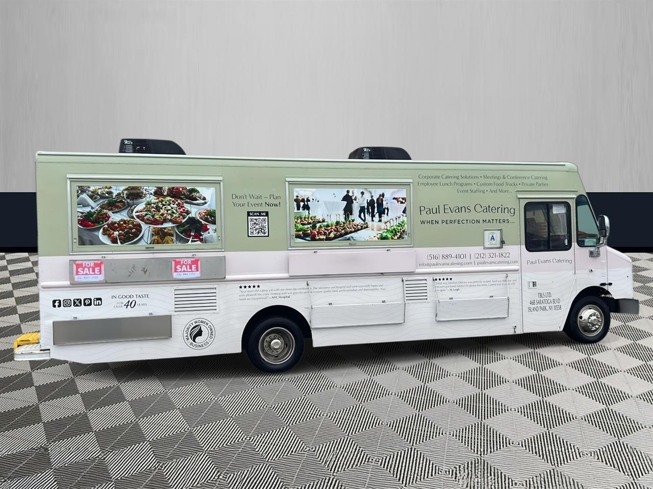 Ford F-59 Commercial Stripped Chassis 158" WB 2022