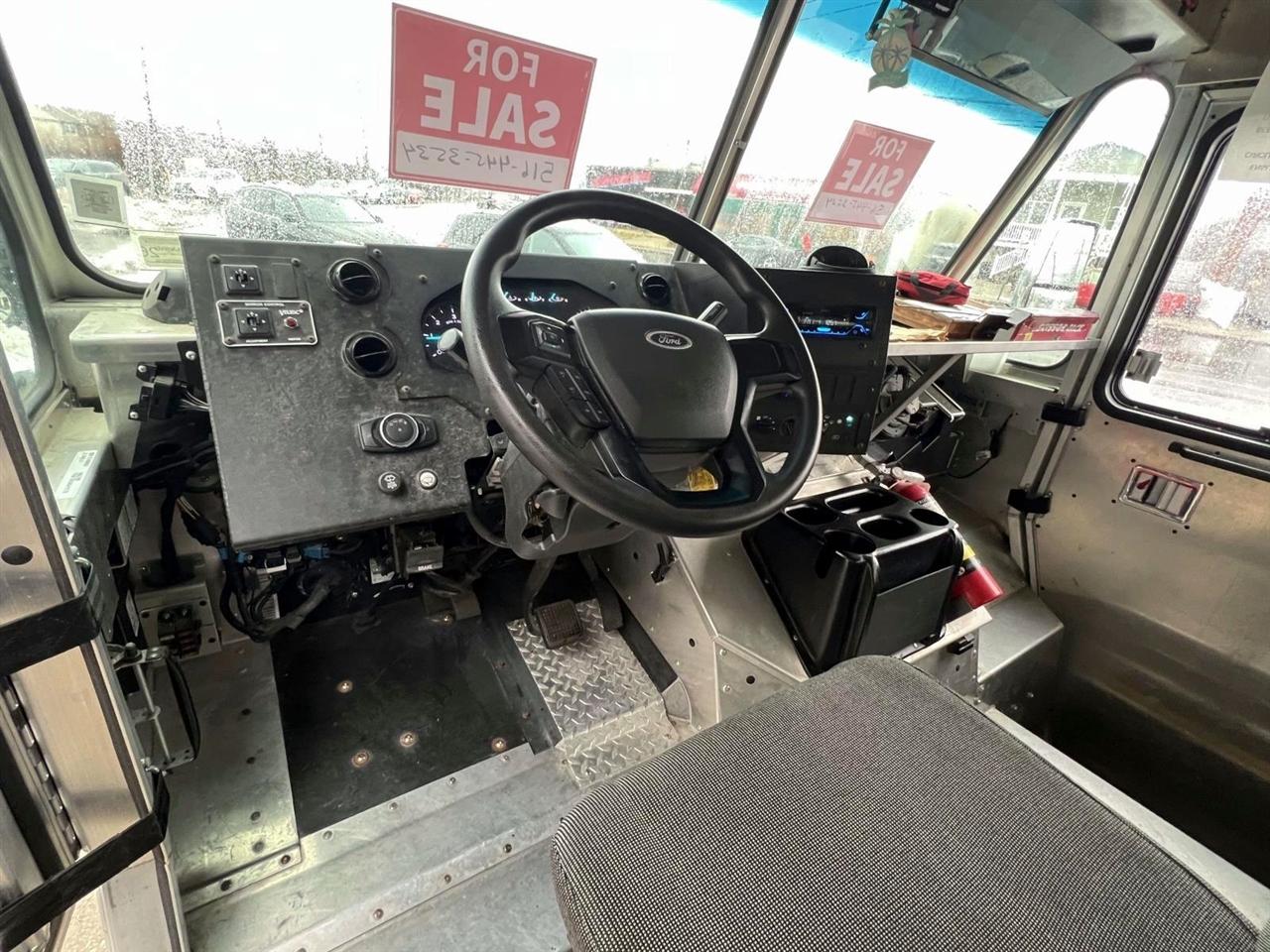 Ford F-59 Commercial Stripped Chassis 158" WB 2022