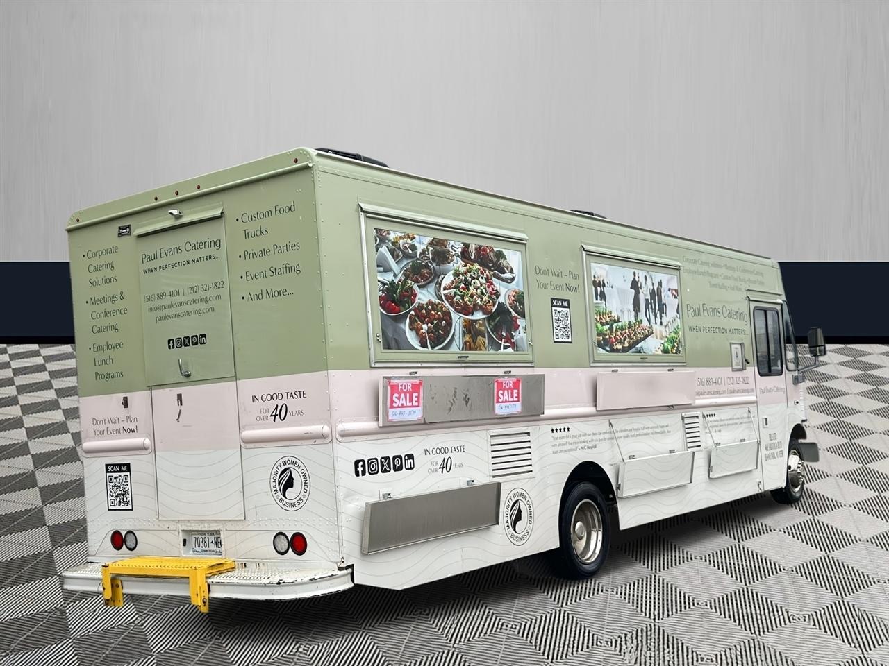 Ford F-59 Commercial Stripped Chassis 158" WB 2022