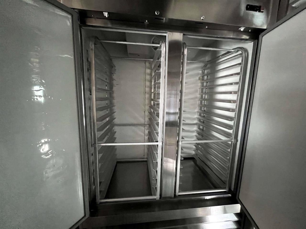 Ford F-59 Commercial Stripped Chassis 158" WB 2022