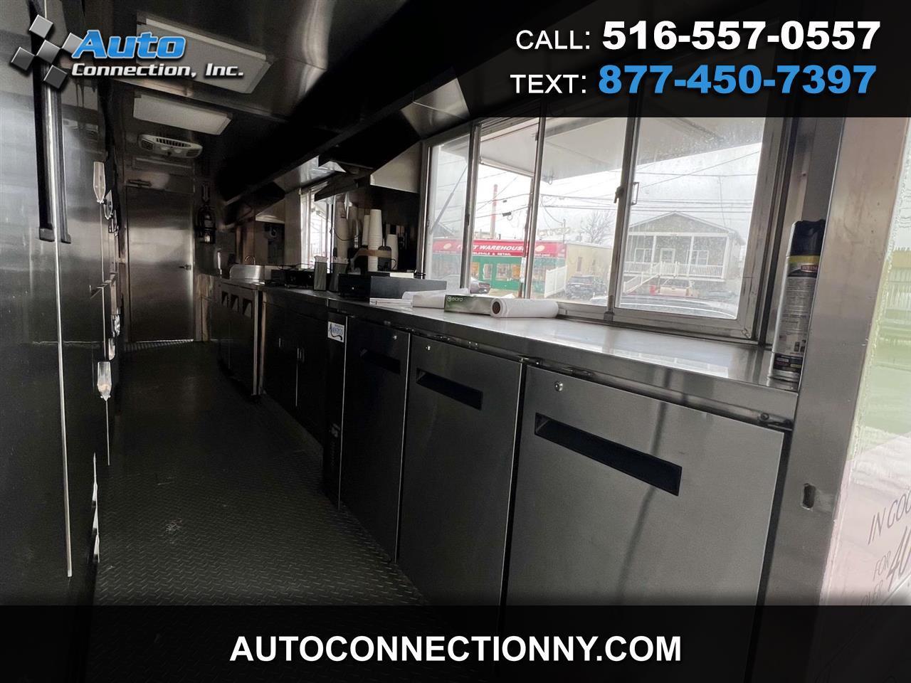 Ford F-59 Commercial Stripped Chassis 158" WB 2022