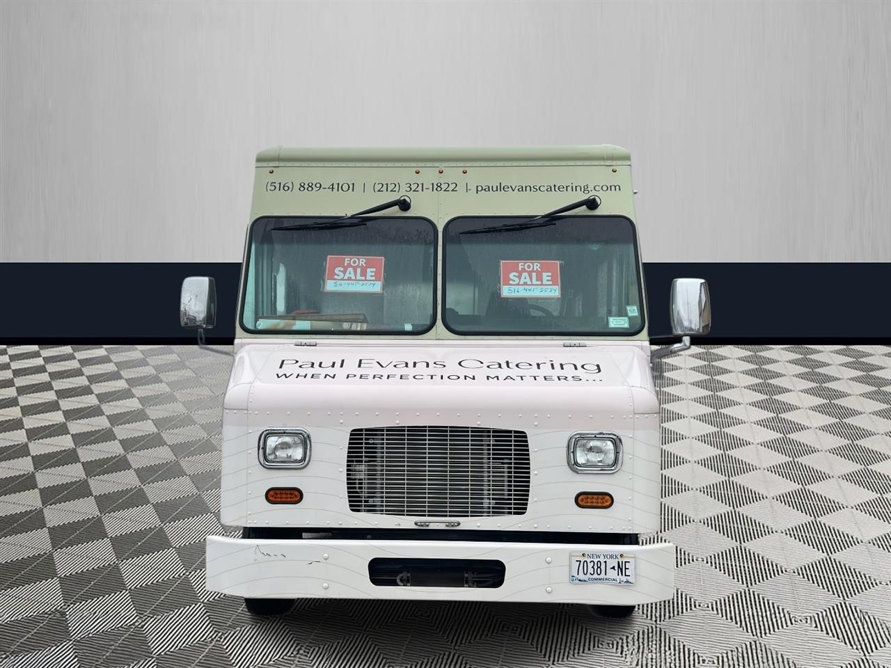 Ford F-59 Commercial Stripped Chassis 158" WB 2022