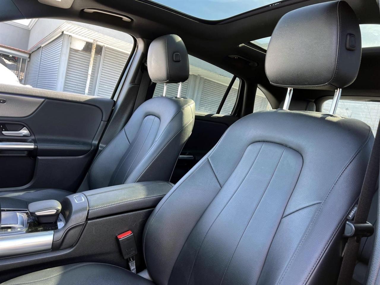 Mercedes-Benz GLA GLA 250 4MATIC SUV 2022