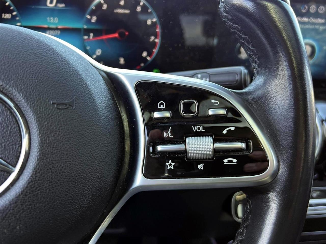 Mercedes-Benz GLA GLA 250 4MATIC SUV 2022