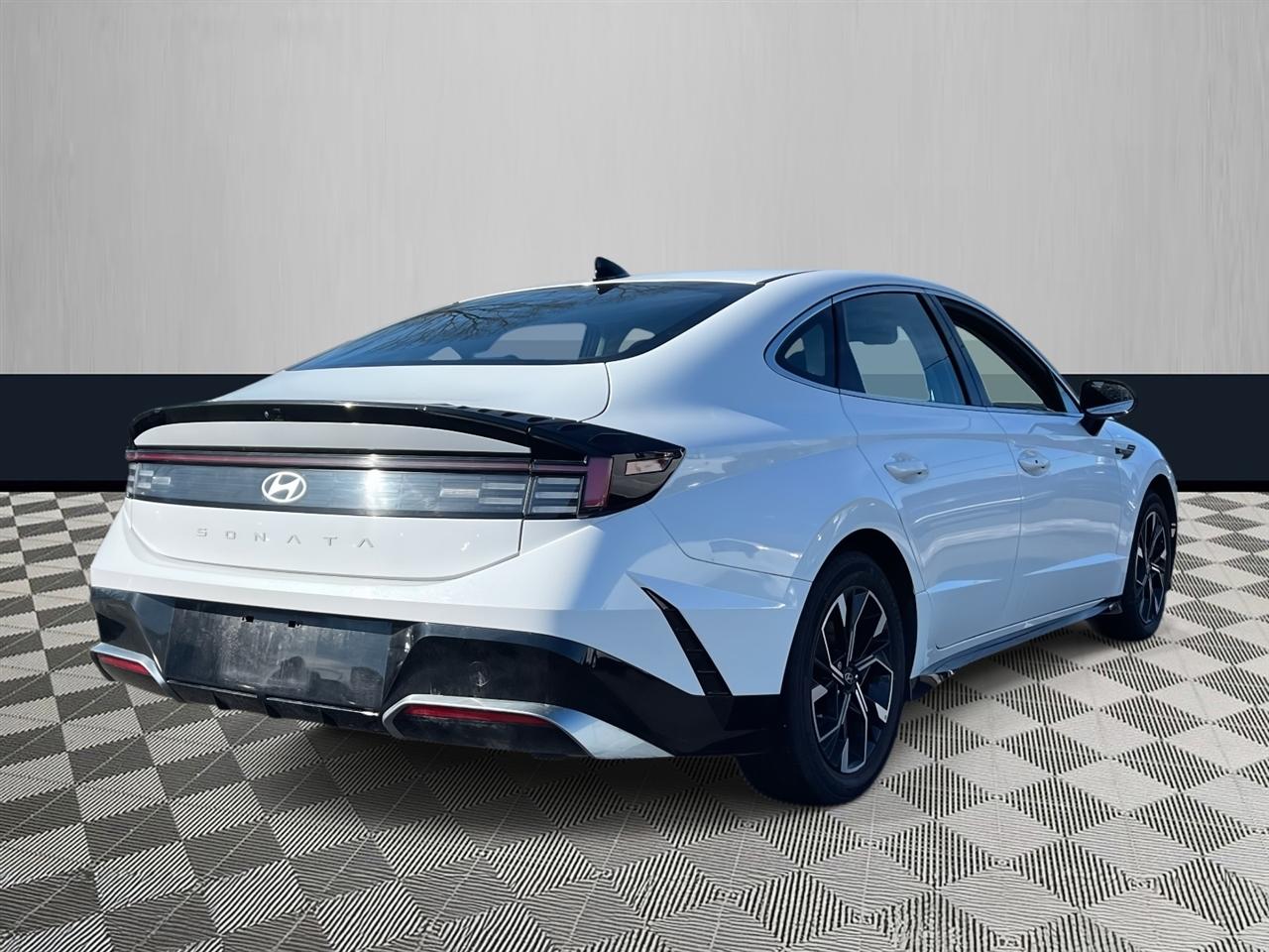 Hyundai Sonata SEL 2.5L FWD 2024