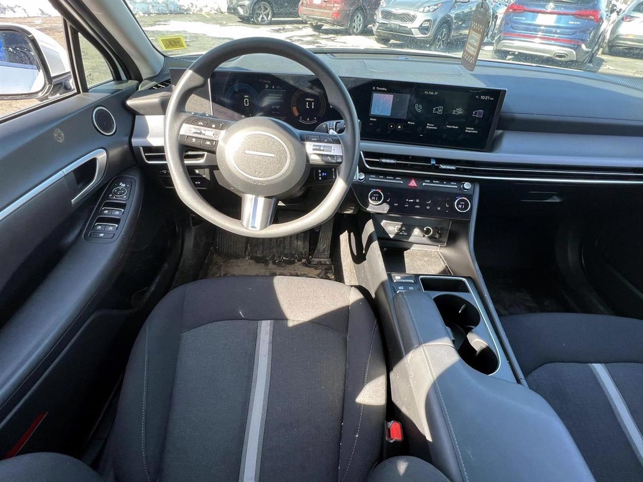 Hyundai Sonata SEL 2.5L FWD 2024