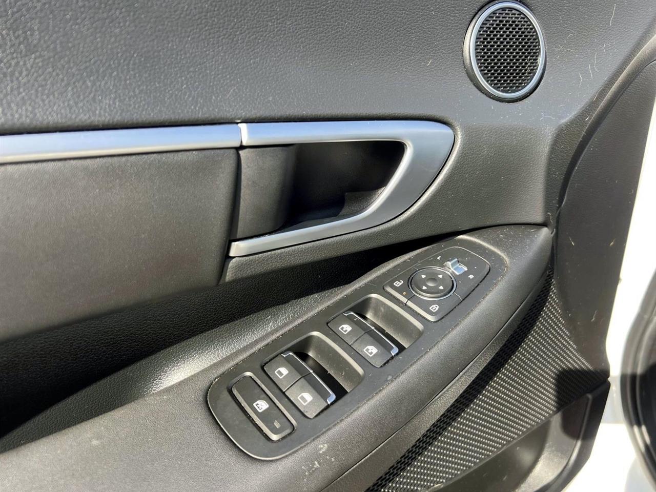 Hyundai Sonata SEL 2.5L FWD 2024