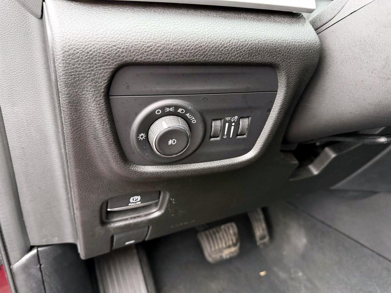 Jeep Grand Cherokee Limited 4x4 2023