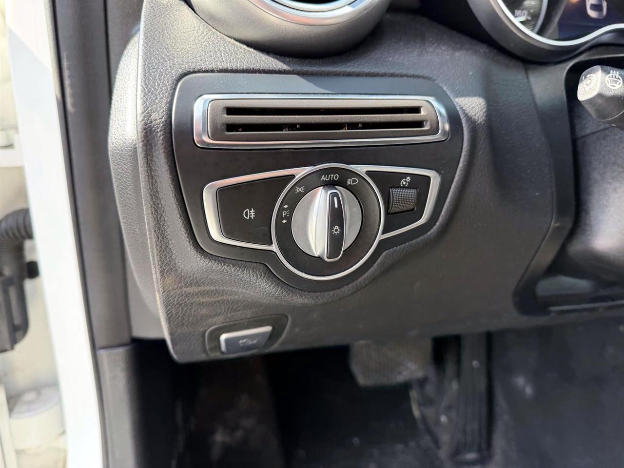 Mercedes-Benz C-Class C 300 4MATIC Sedan 2019