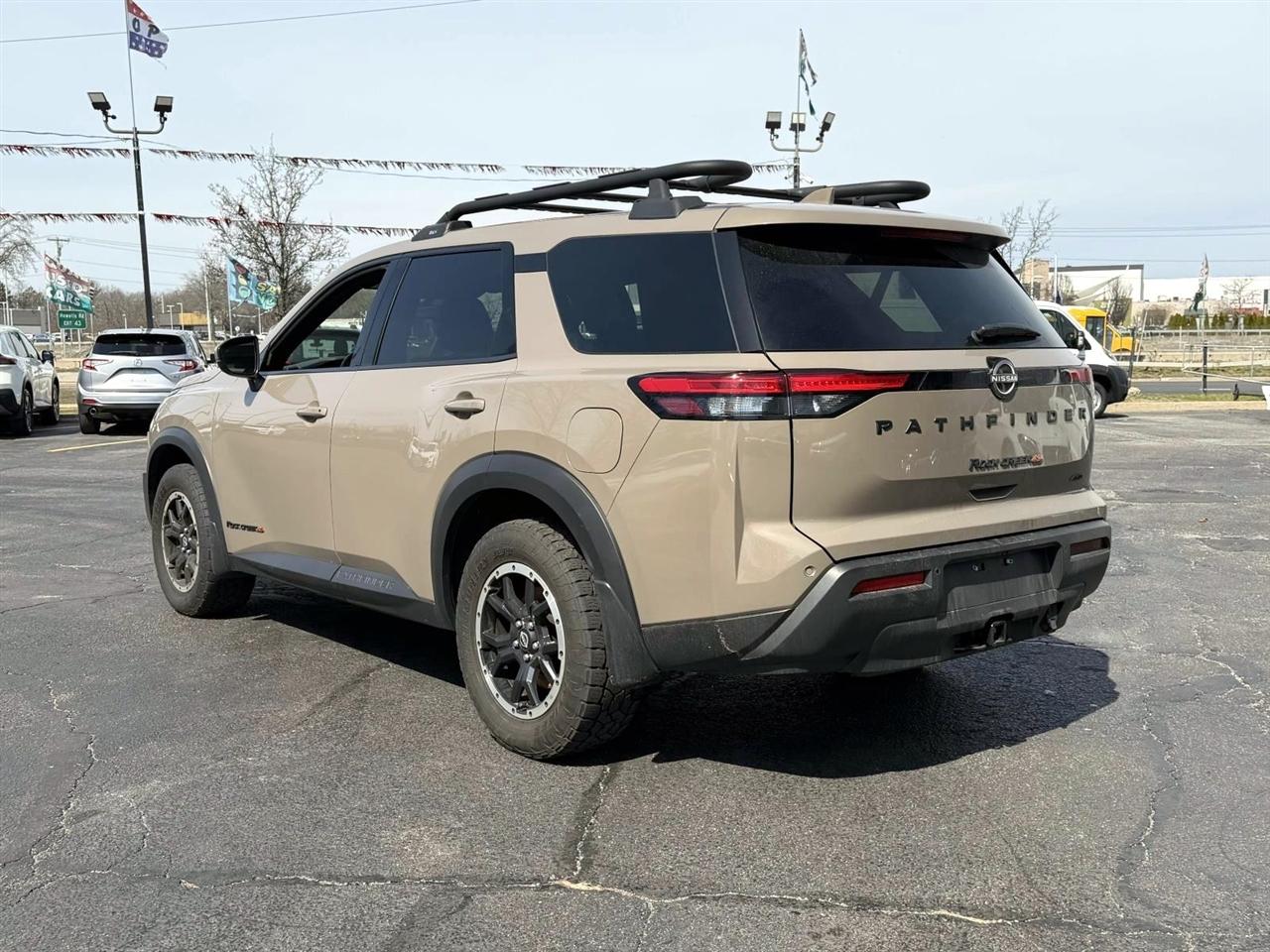 Nissan Pathfinder Rock Creek 4WD 2023