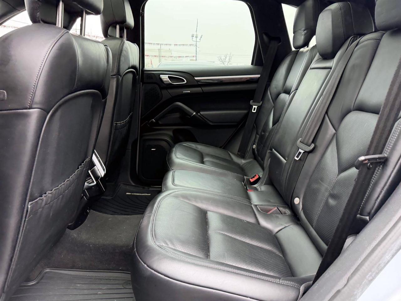 Porsche Cayenne S AWD 2017