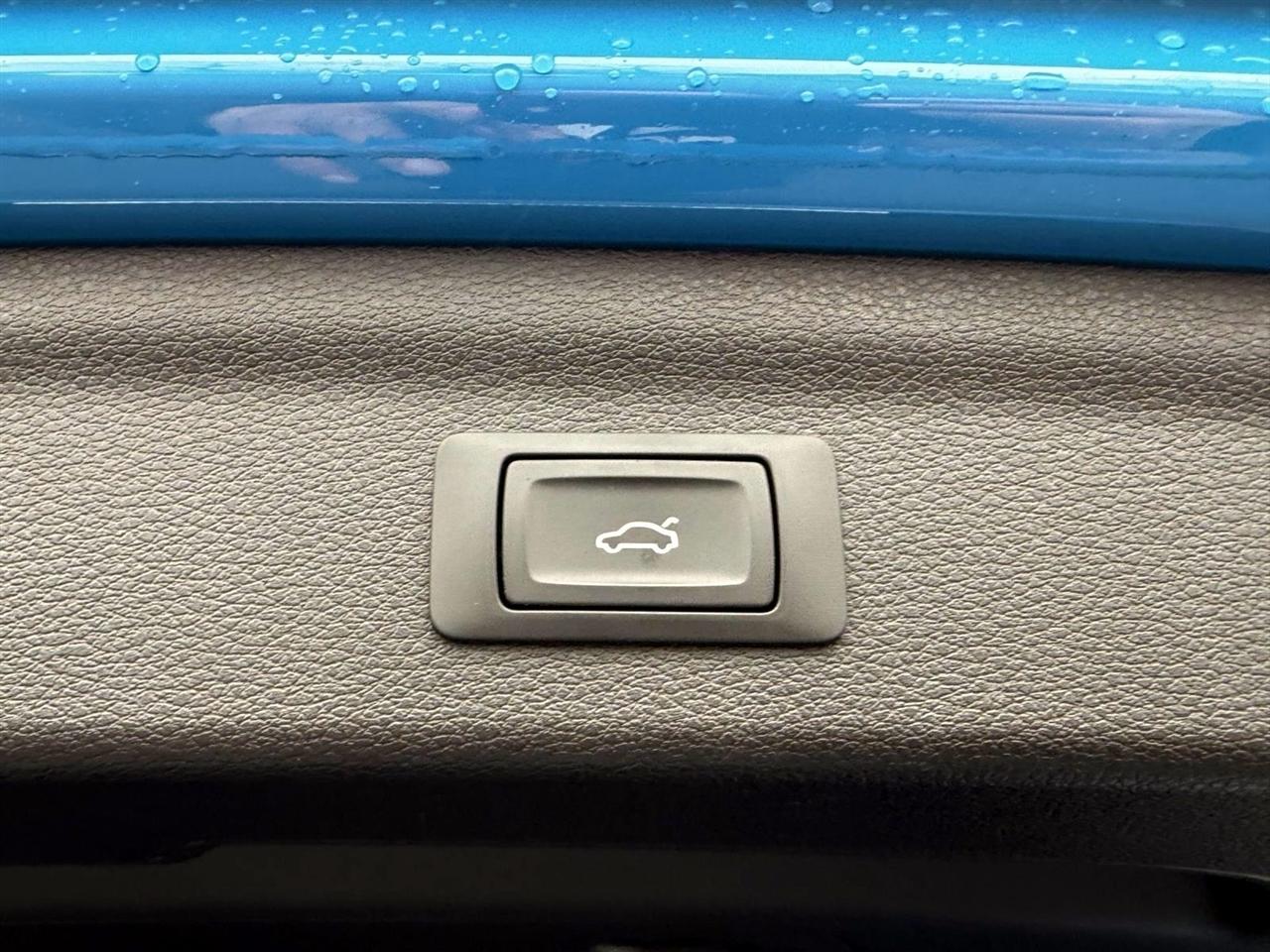 Audi Q3 S line Premium 45 TFSI quattro 2022