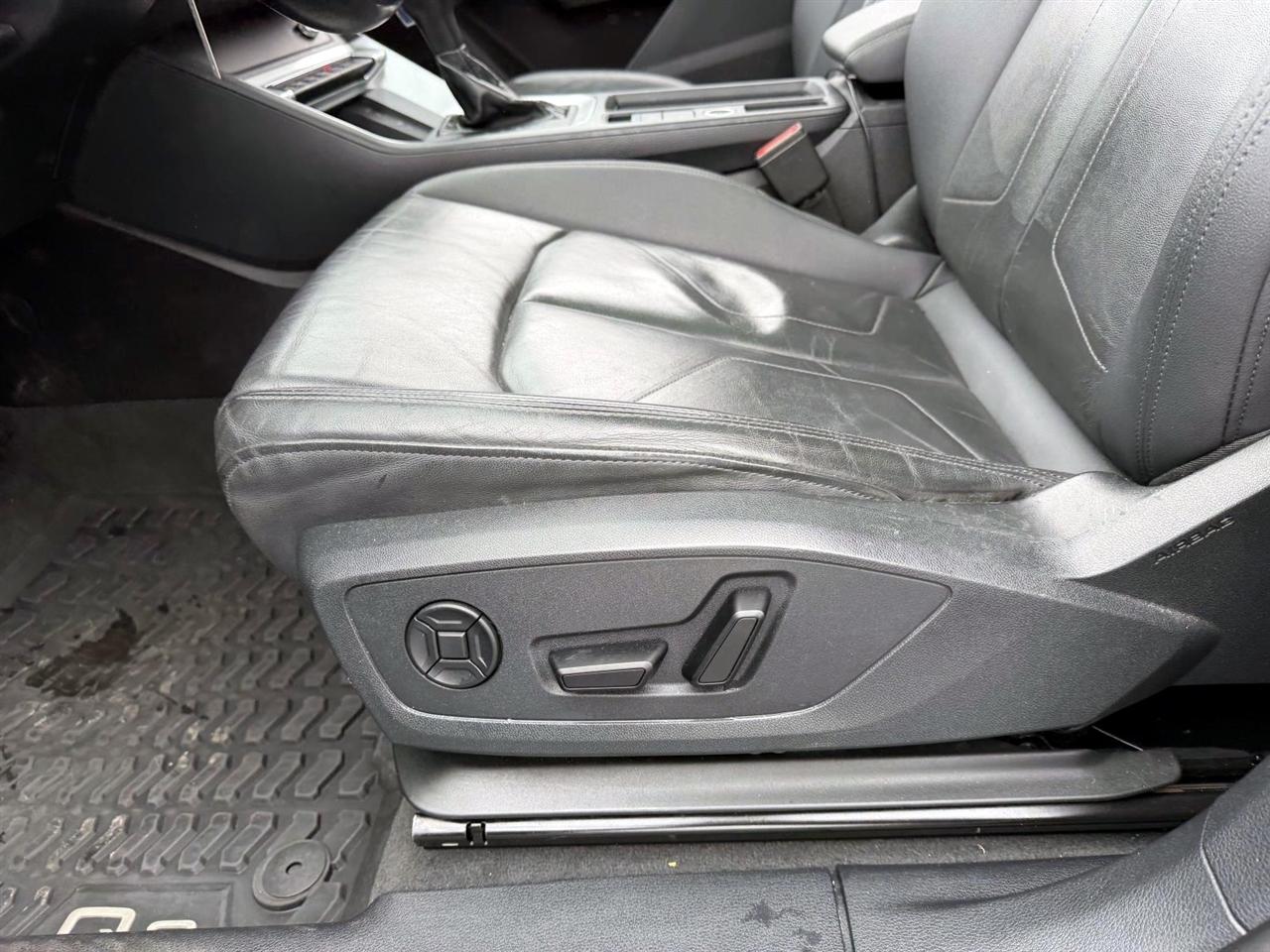 Audi Q3 S line Premium 45 TFSI quattro 2022