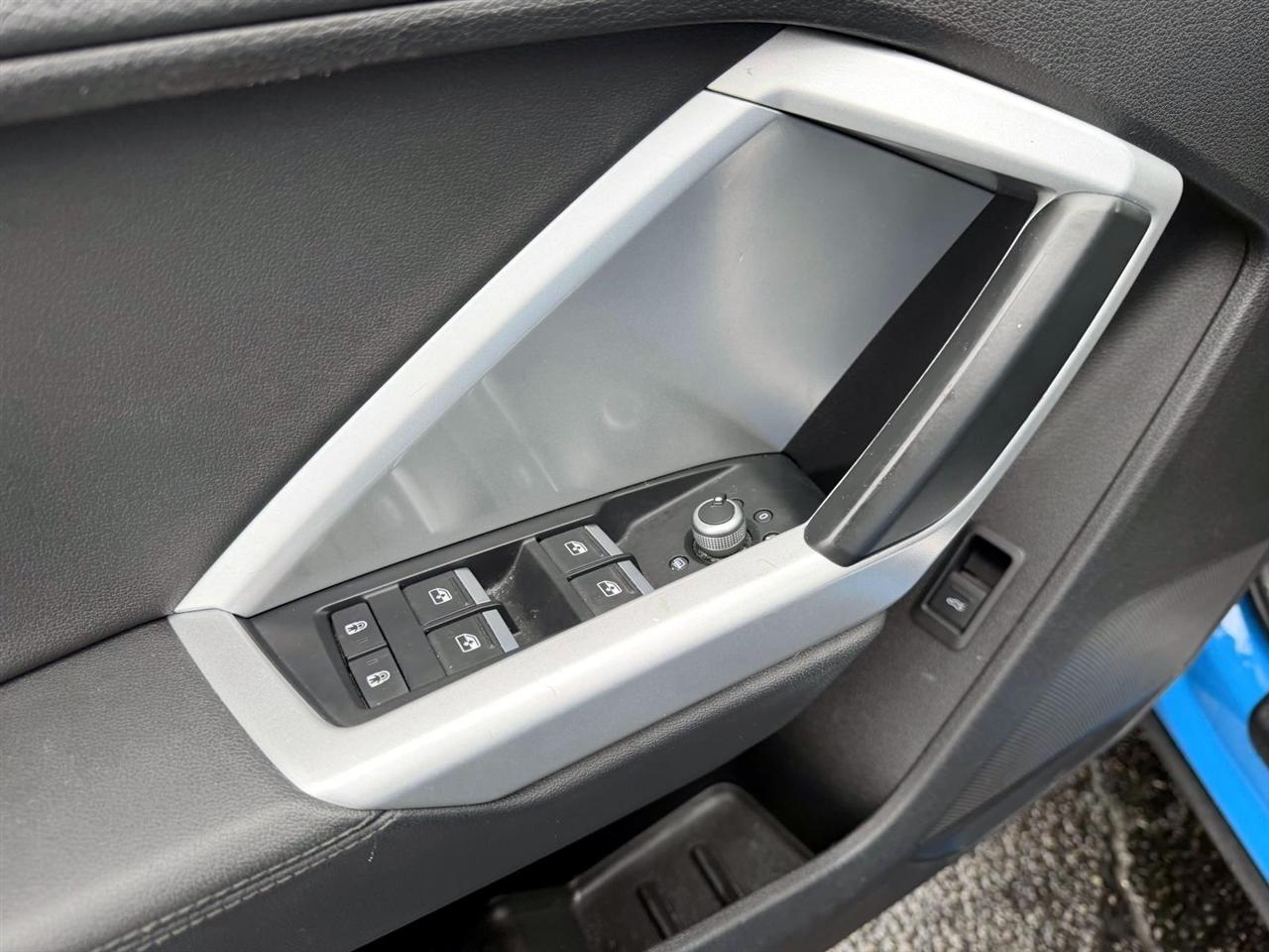 Audi Q3 S line Premium 45 TFSI quattro 2022