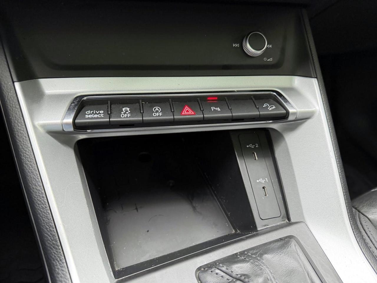 Audi Q3 S line Premium 45 TFSI quattro 2022