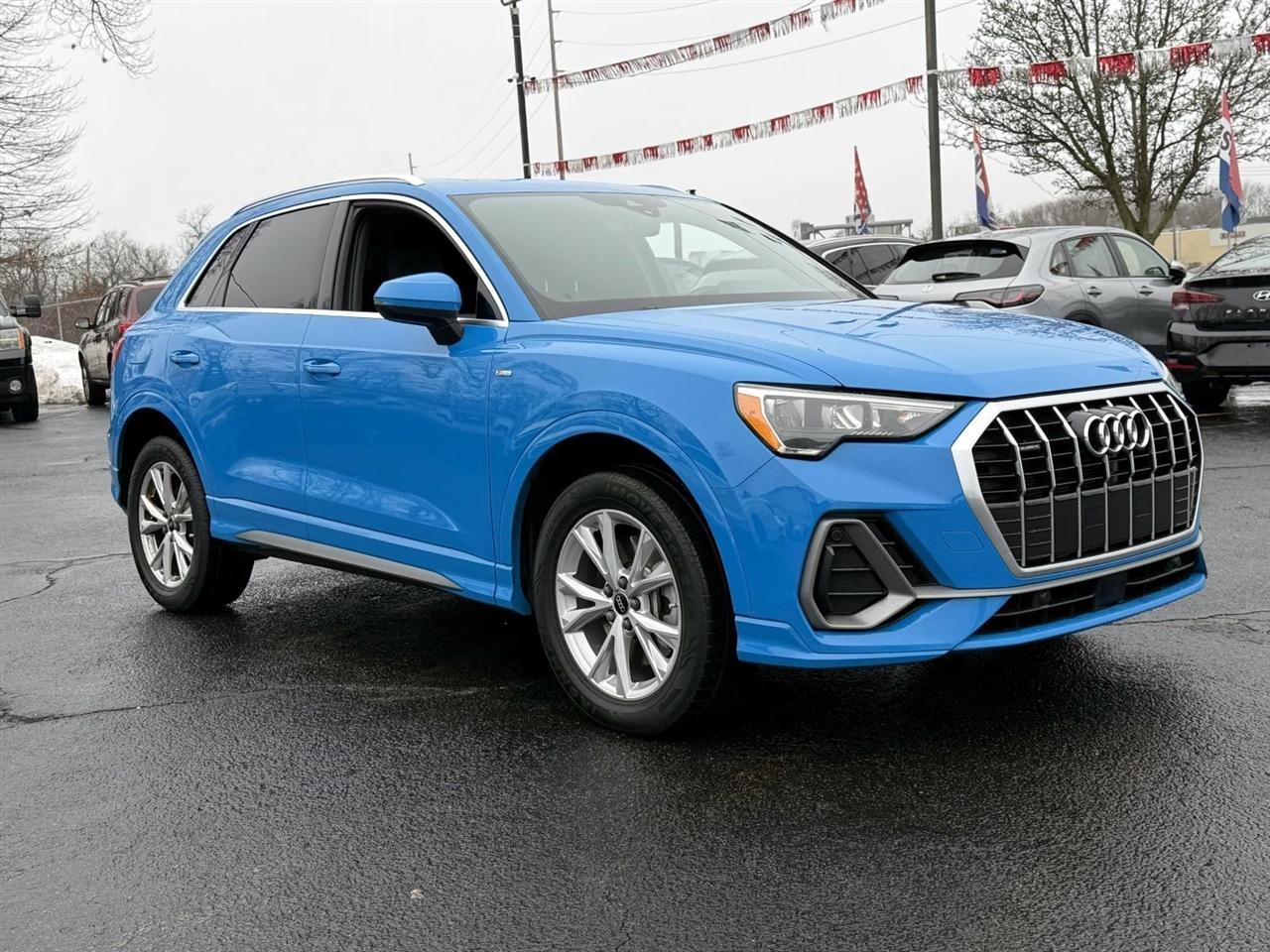Audi Q3 S line Premium 45 TFSI quattro 2022
