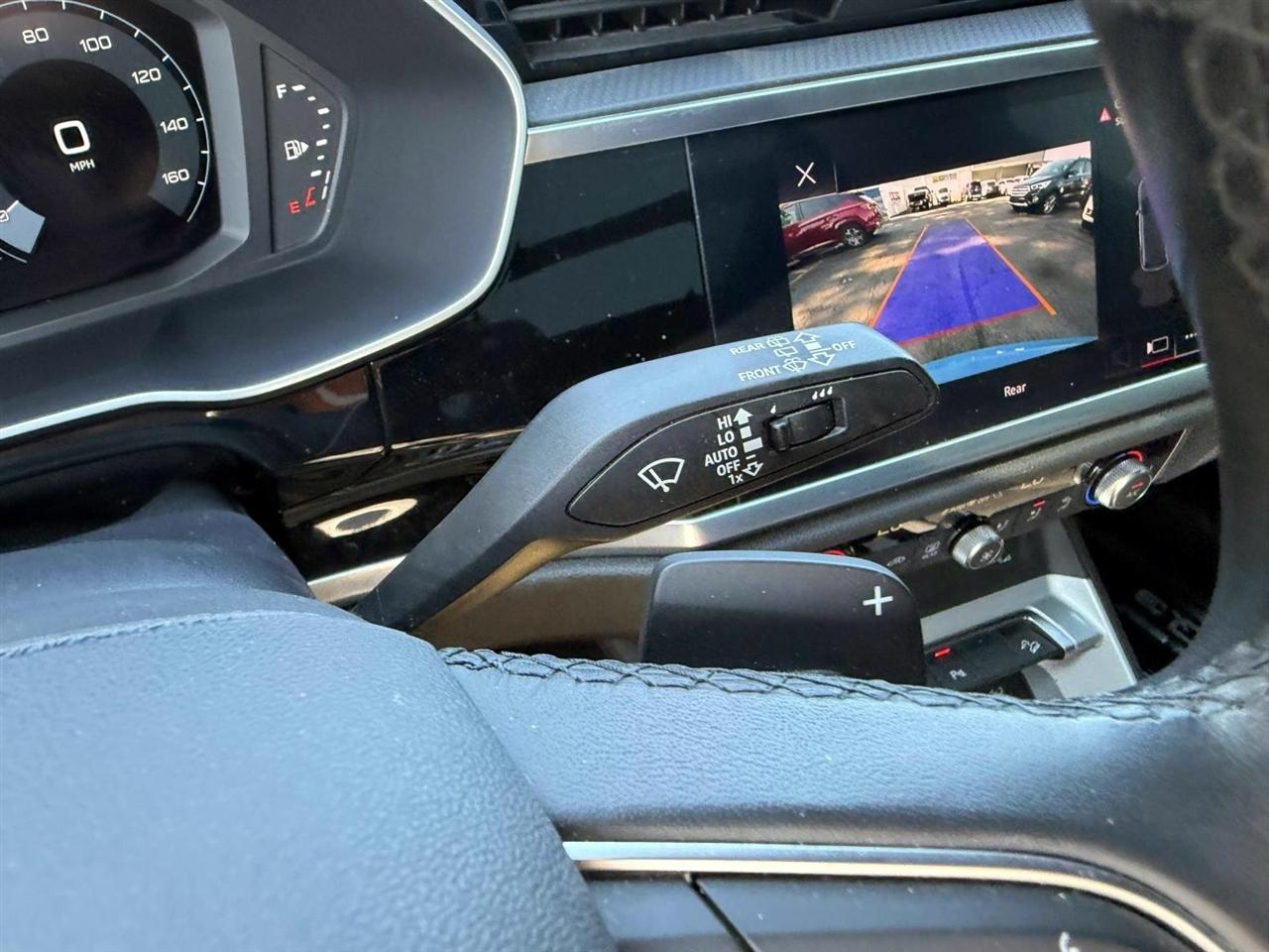 Audi Q3 S line Premium 45 TFSI quattro 2022