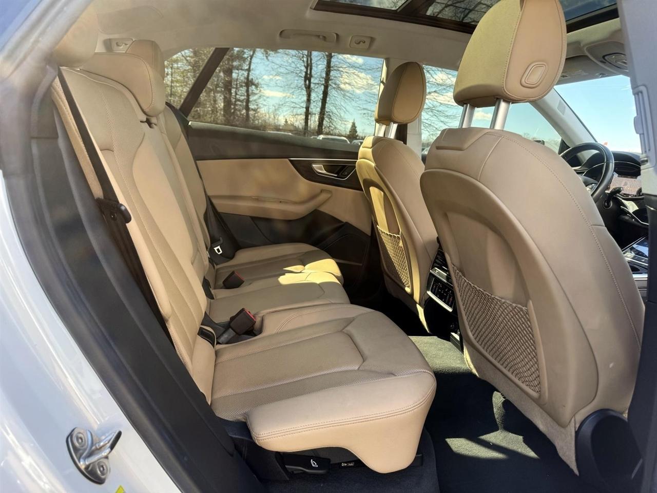 Audi Q8 Premium Plus 55 TFSI quattro 2019