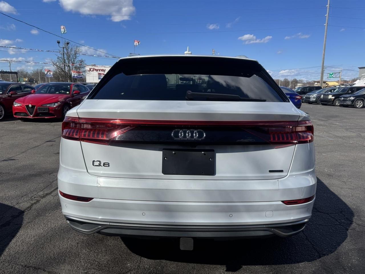 Audi Q8 Premium Plus 55 TFSI quattro 2019