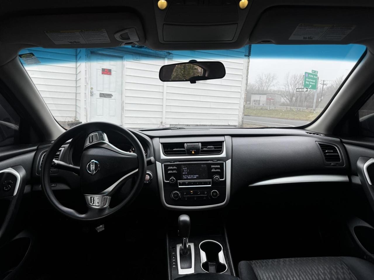 Nissan Altima 2.5 S Sedan 2017