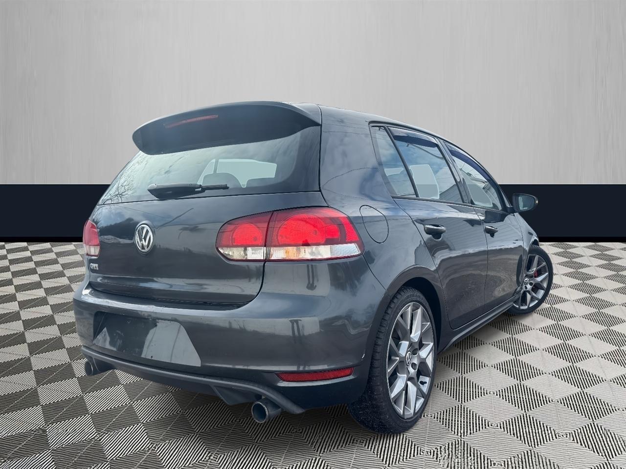 Volkswagen GTI 4dr HB Man Driver's Edition PZEV 2014