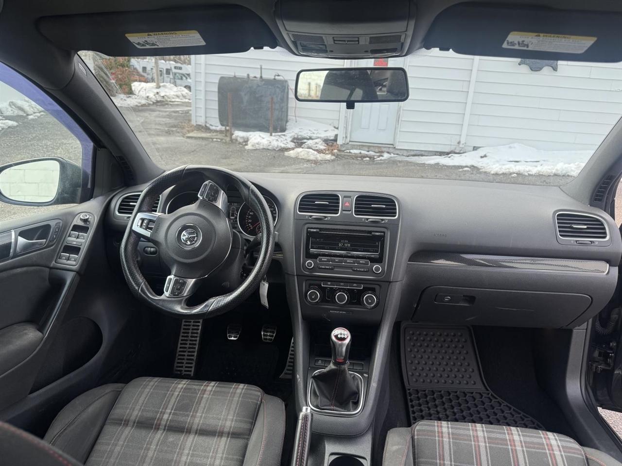 Volkswagen GTI 4dr HB Man Driver's Edition PZEV 2014