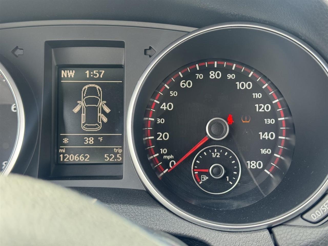 Volkswagen GTI 4dr HB Man Driver's Edition PZEV 2014