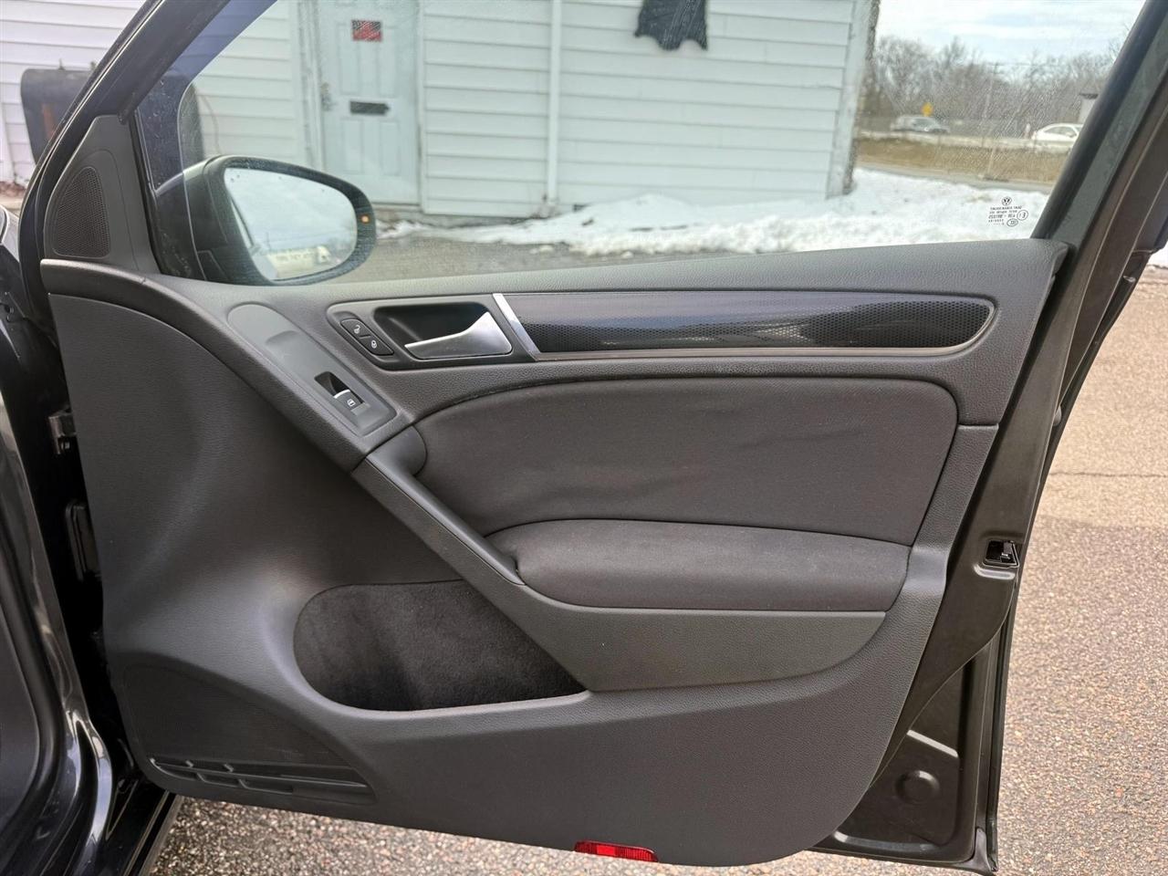 Volkswagen GTI 4dr HB Man Driver's Edition PZEV 2014