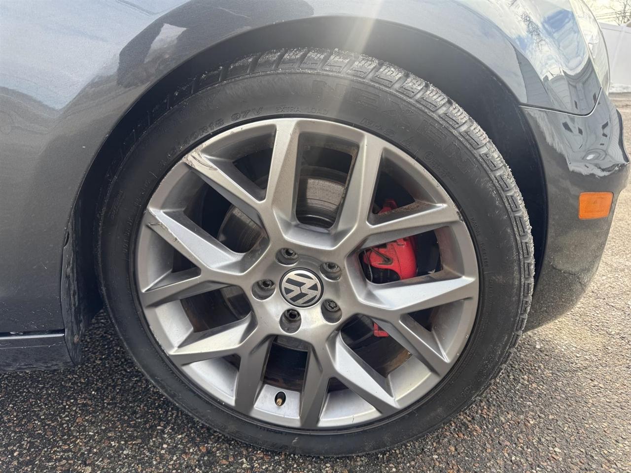 Volkswagen GTI 4dr HB Man Driver's Edition PZEV 2014