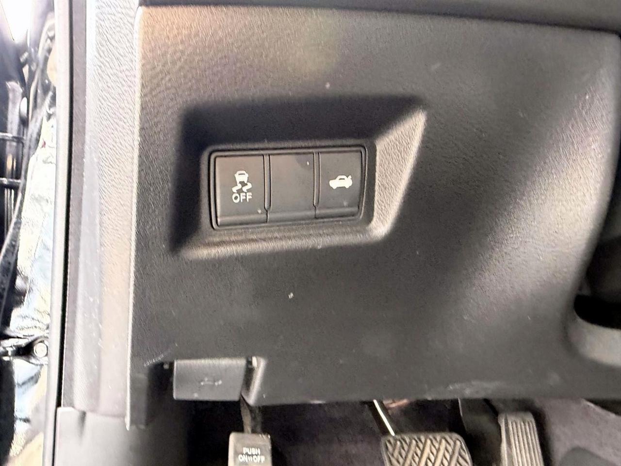 Infiniti Q50 3.0t LUXE AWD 2018