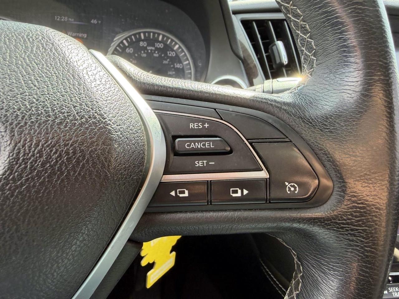 Infiniti Q50 3.0t LUXE AWD 2018