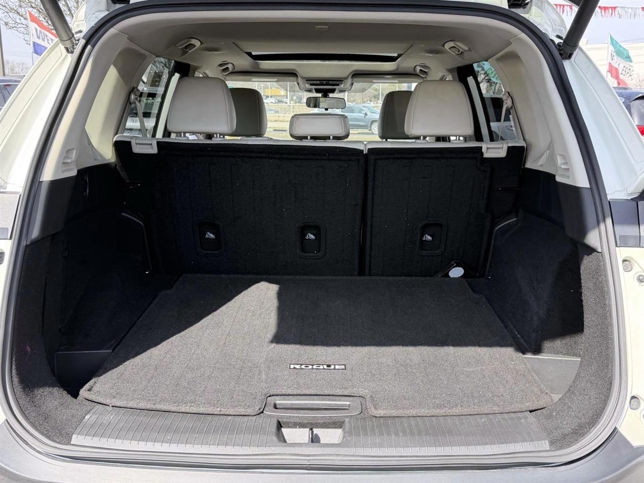 Nissan Rogue AWD SV 2022