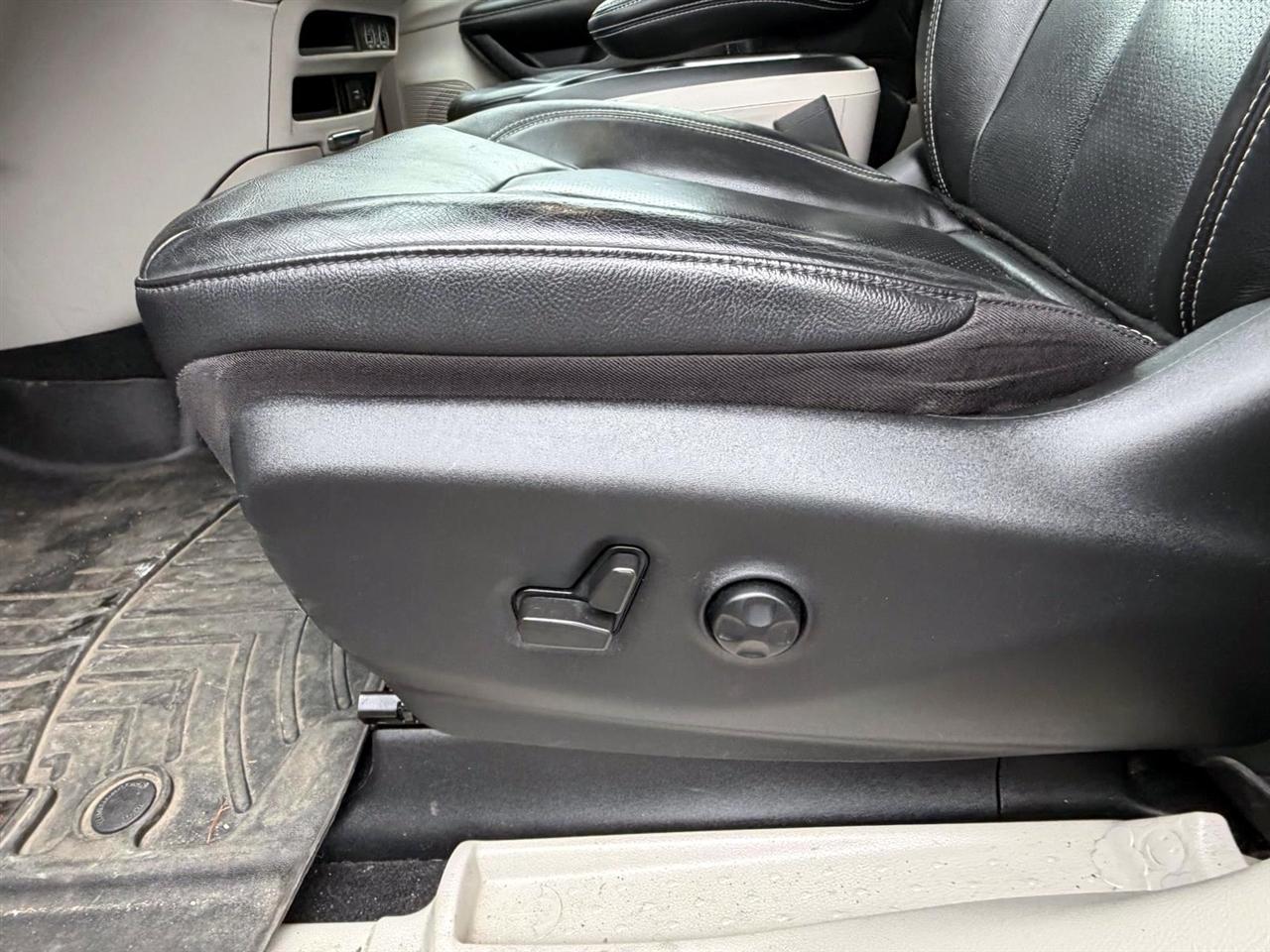 Chrysler Pacifica Touring L FWD 2022