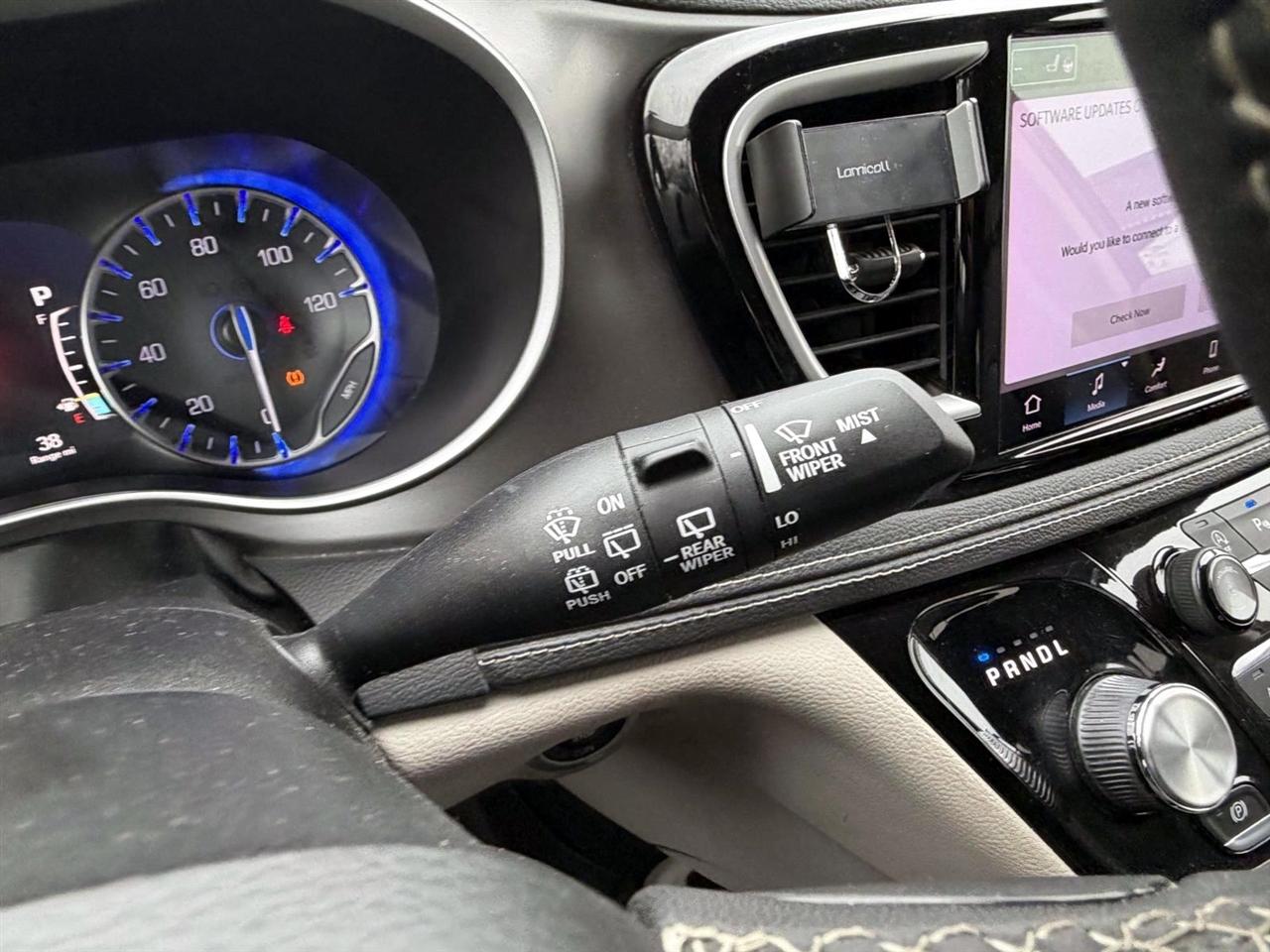 Chrysler Pacifica Touring L FWD 2022