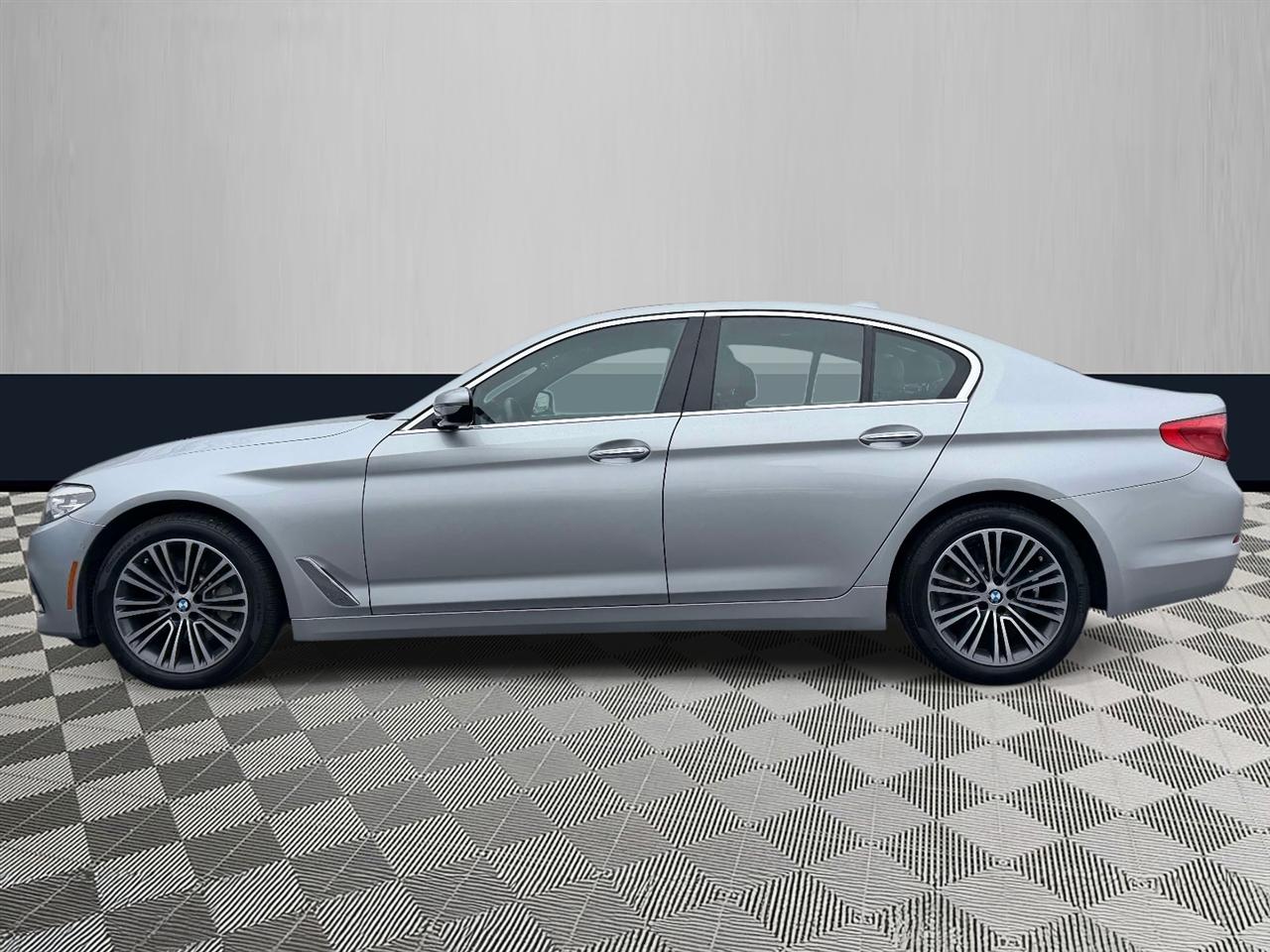 BMW 5 Series 530i xDrive Sedan 2018
