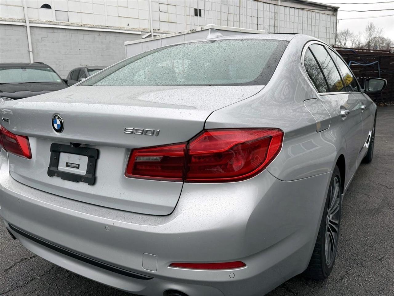 BMW 5 Series 530i xDrive Sedan 2018