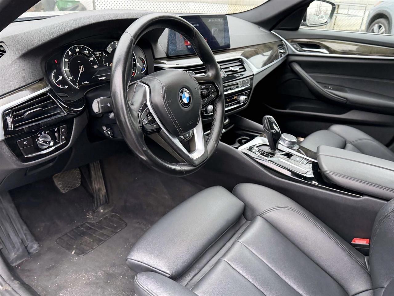BMW 5 Series 530i xDrive Sedan 2018