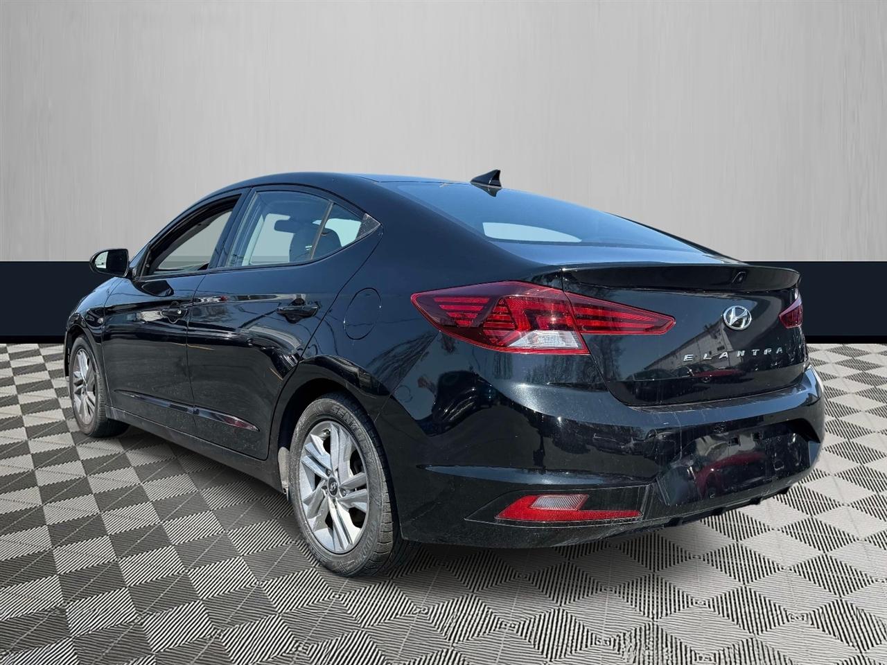 Hyundai Elantra SEL IVT SULEV 2020