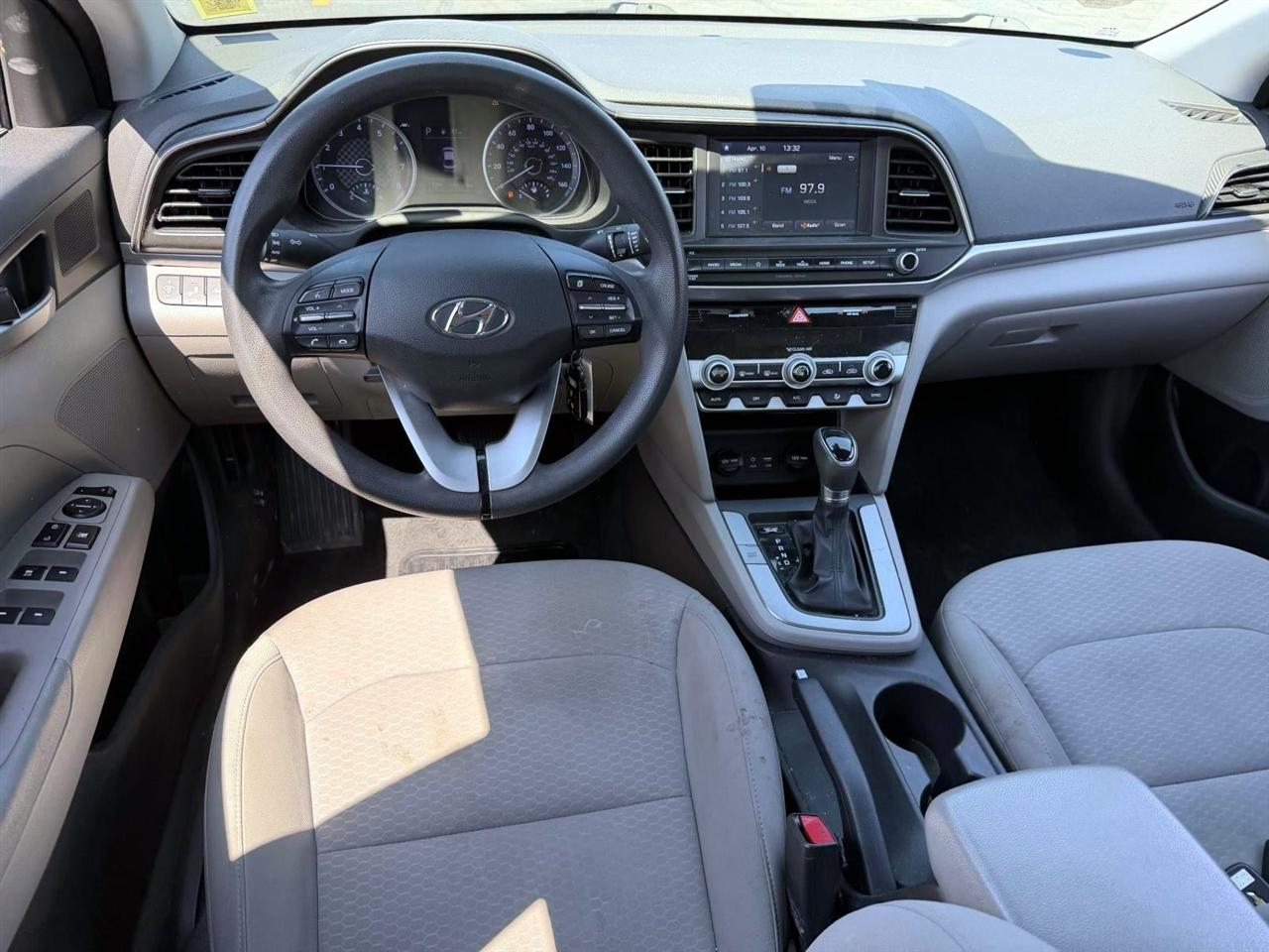 Hyundai Elantra SEL IVT SULEV 2020