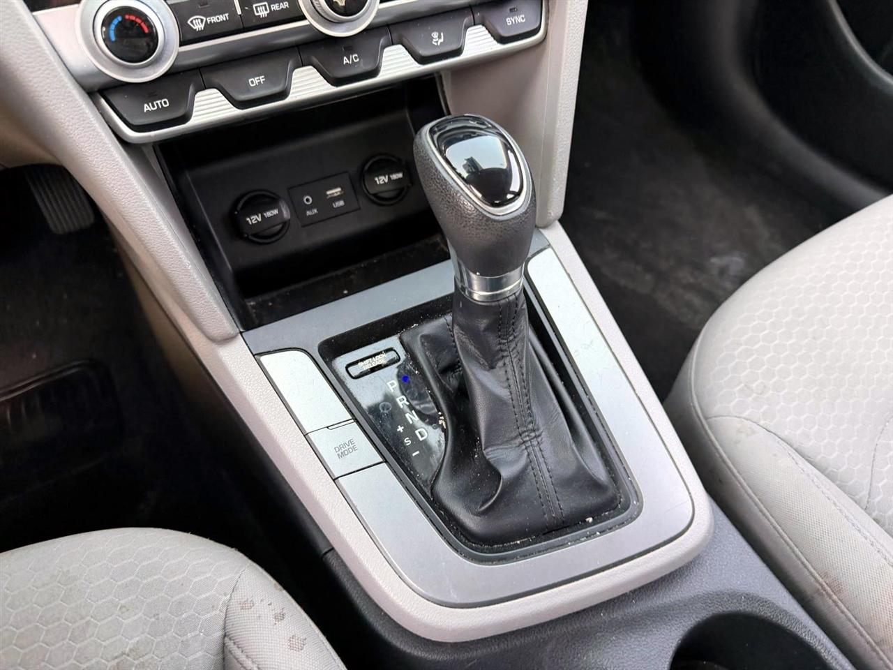 Hyundai Elantra SEL IVT SULEV 2020