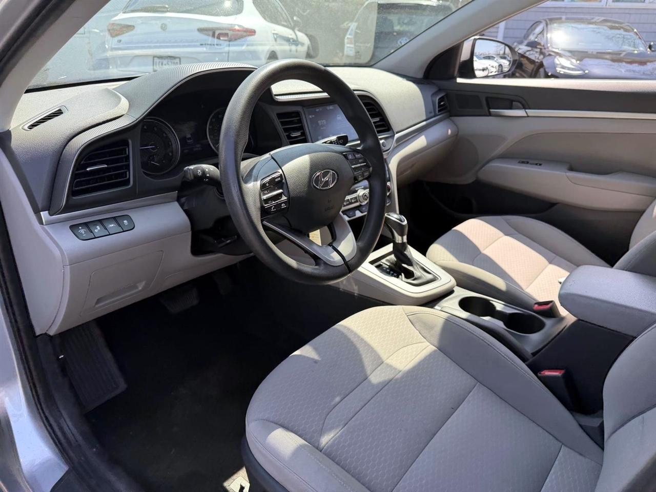 Hyundai Elantra SEL IVT SULEV 2020