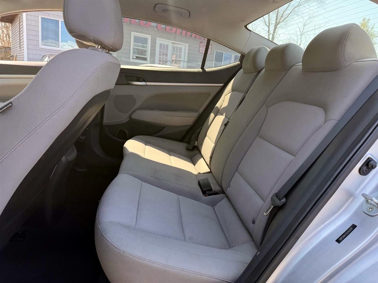 Hyundai Elantra SEL IVT SULEV 2020