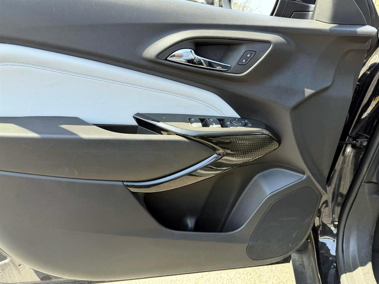 Chevrolet Trax FWD 4dr LT 2025