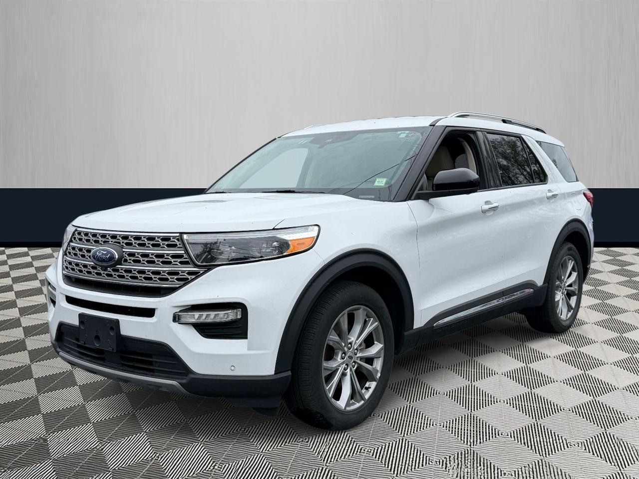 Ford Explorer Limited RWD 2023