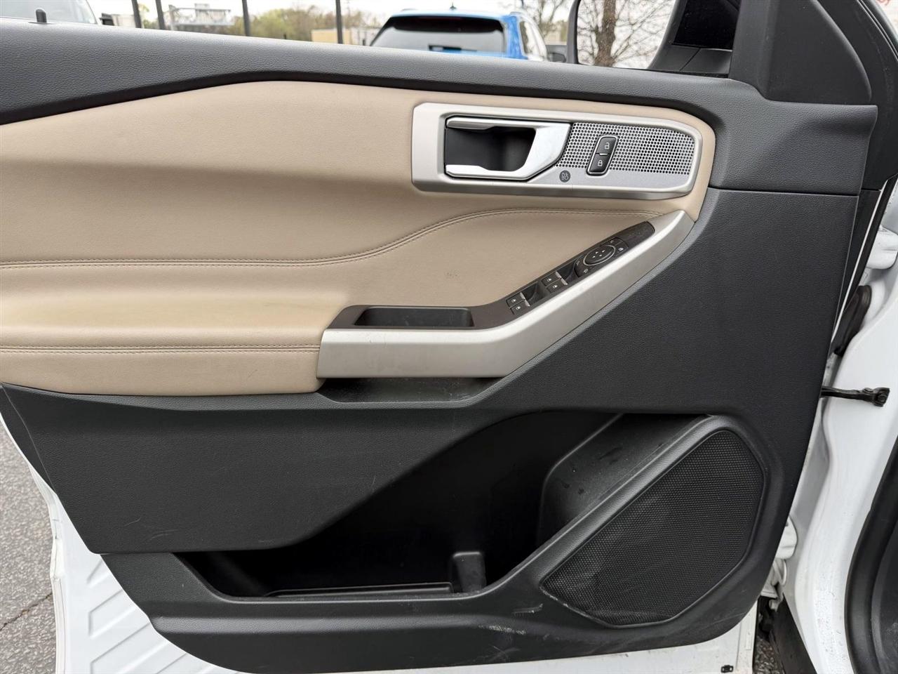 Ford Explorer Limited RWD 2023