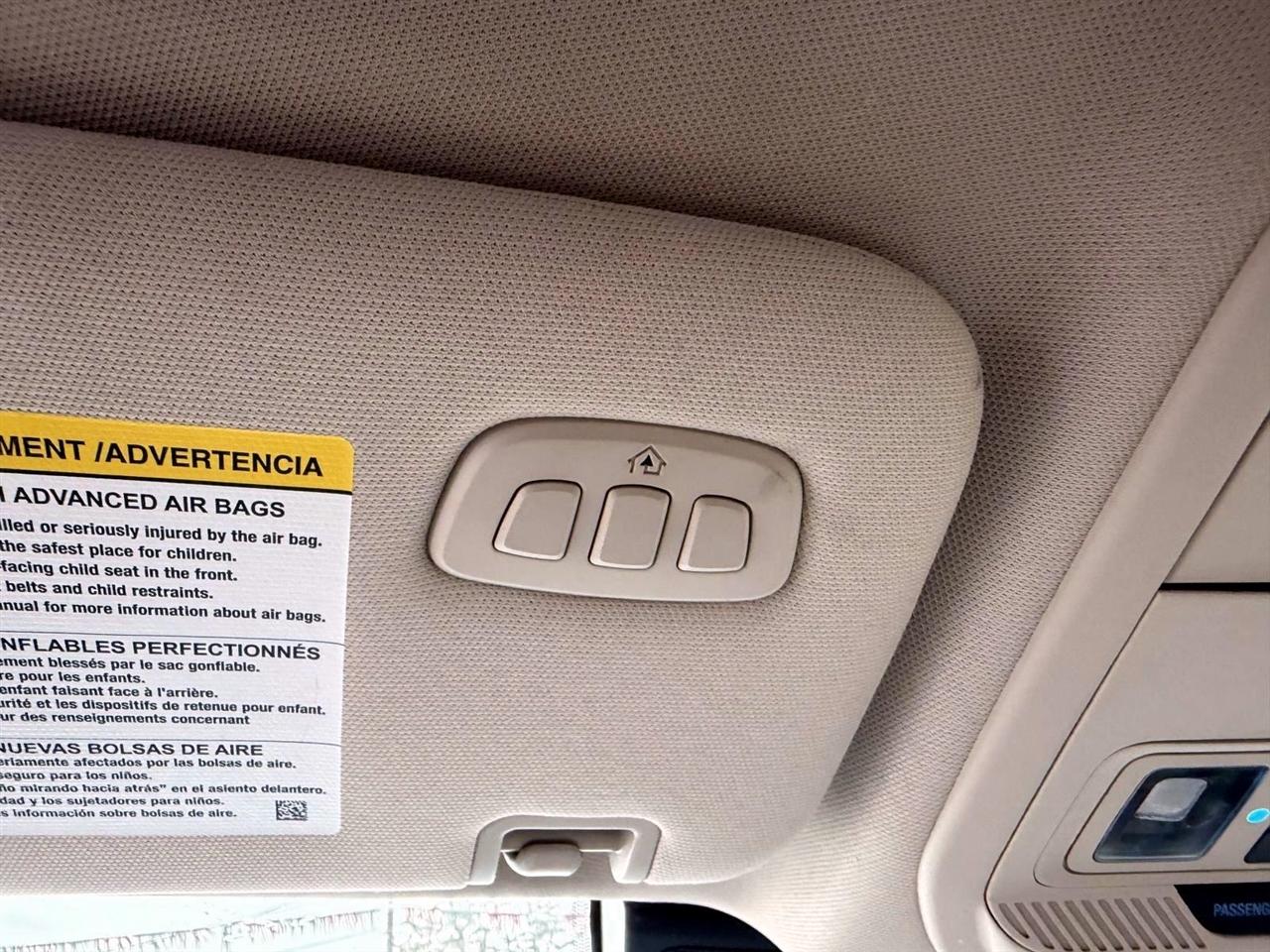 Ford Explorer Limited RWD 2023