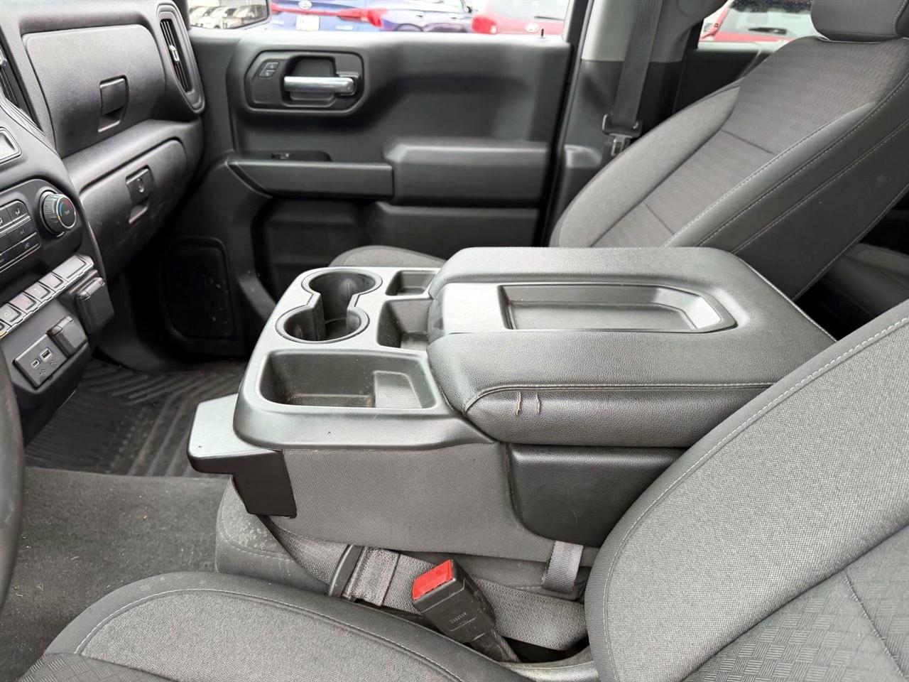 Chevrolet Silverado 1500 LTD 4WD Crew Cab 147" Custom 2022