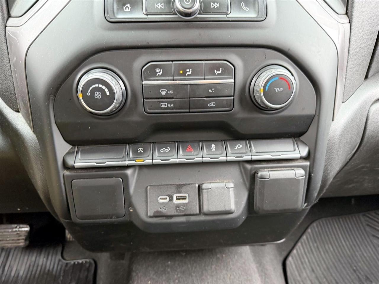 Chevrolet Silverado 1500 LTD 4WD Crew Cab 147" Custom 2022