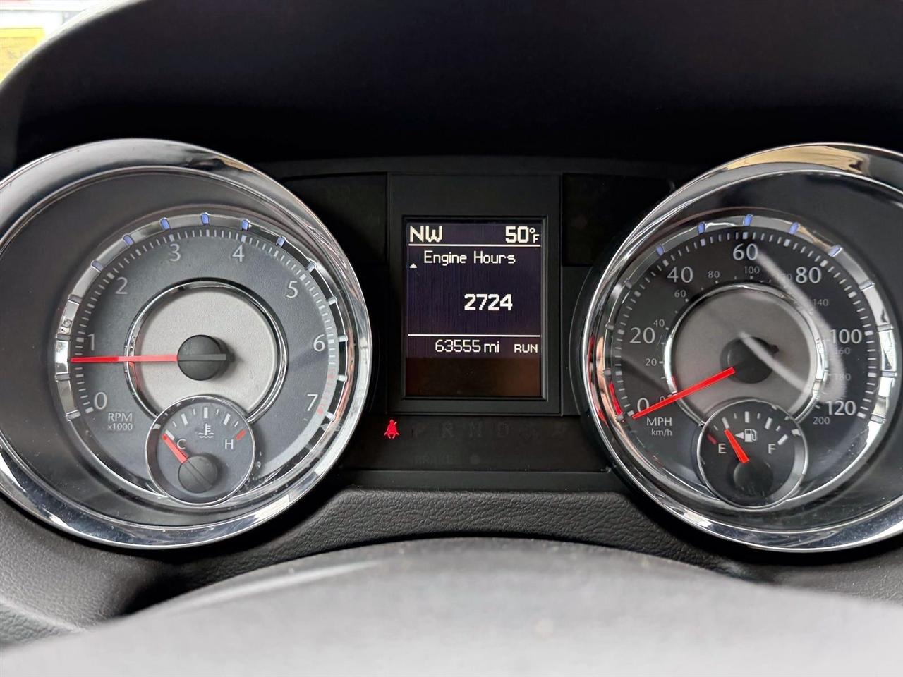 Chrysler Town & Country 4dr Wgn Touring-L 2013